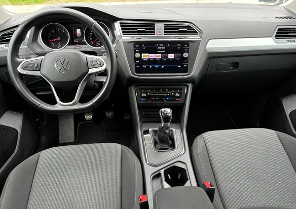Volkswagen Tiguan cena 77500 przebieg: 149000, rok produkcji 2021 z Szczecin małe 781